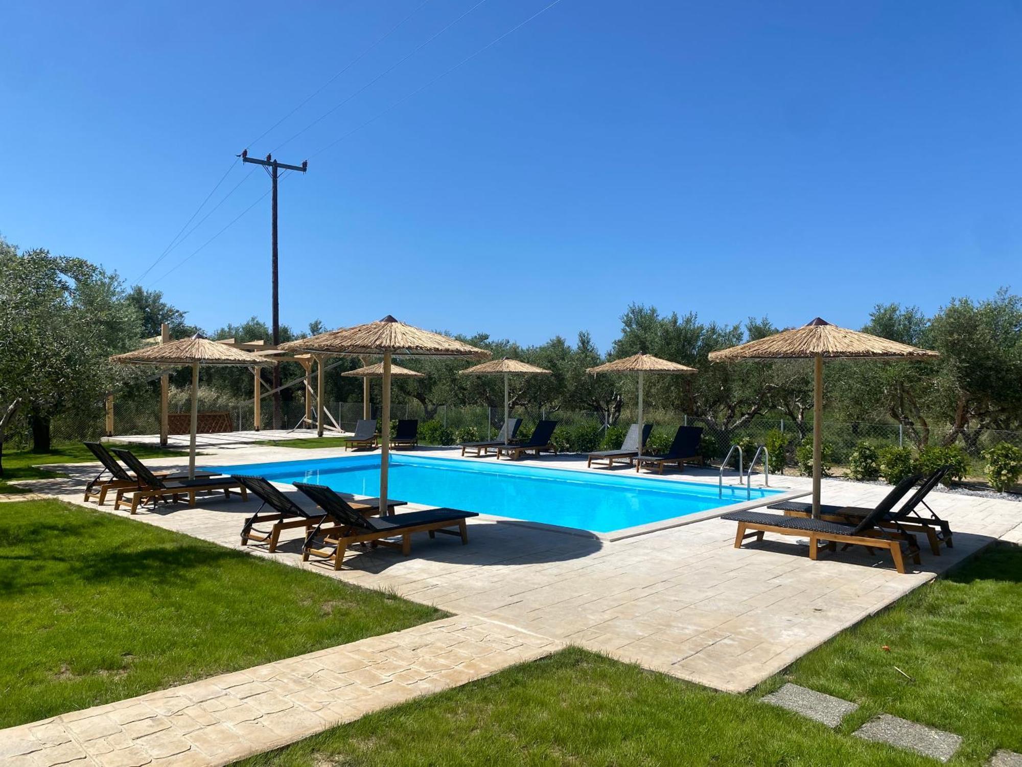 Three Charites Resort Gialova Exterior photo